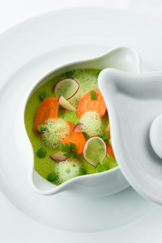 PONANT Gastronomic Restaurant Cuisine 3.png